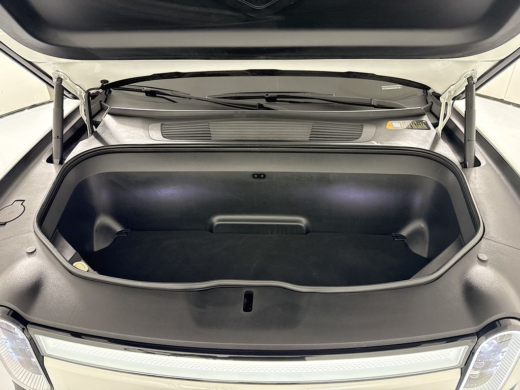 Thumbnail: 2023 Rivian R1T - 29