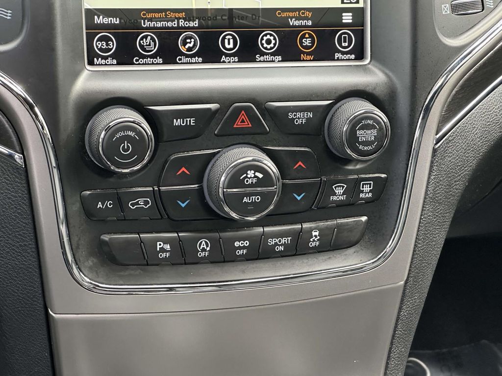 2018 Jeep Grand Cherokee Limited Edition 10