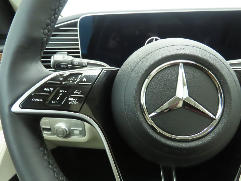 Thumbnail: 2026 Mercedes-Benz GLE - 11