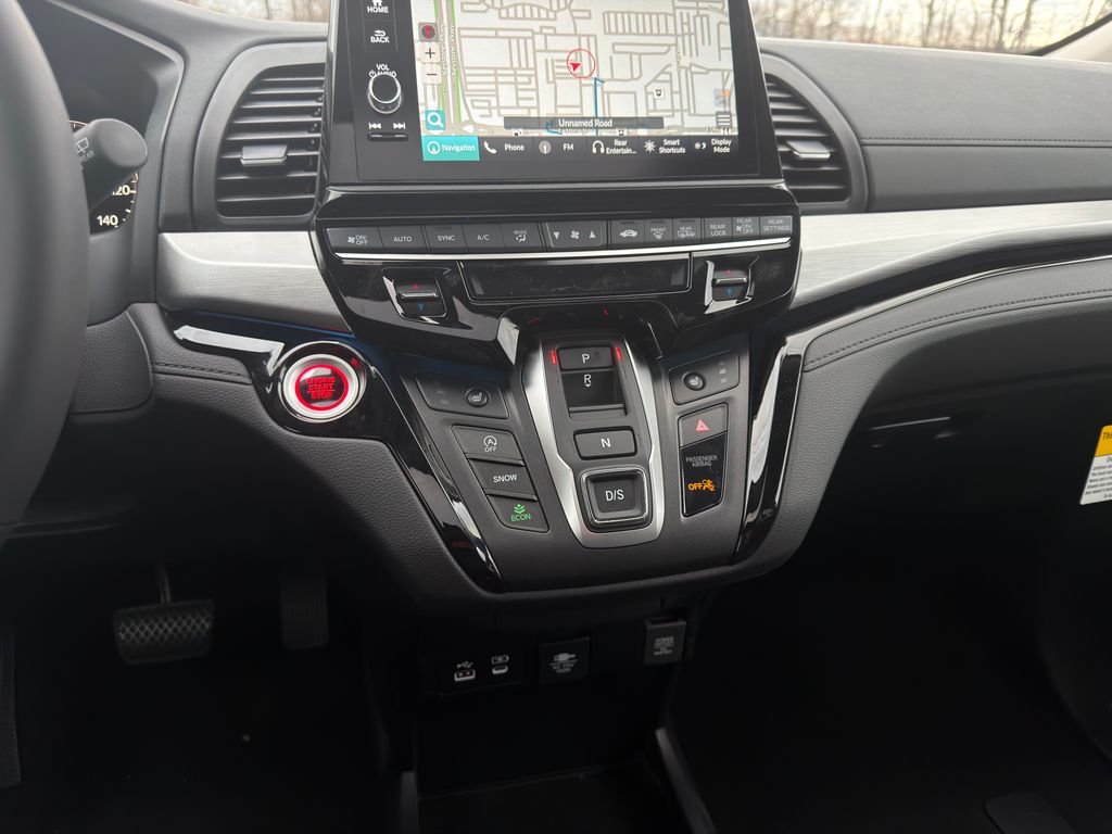Thumbnail: 2026 Honda Odyssey - 16