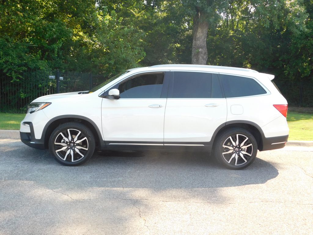 Thumbnail: 2019 Honda Pilot - 2