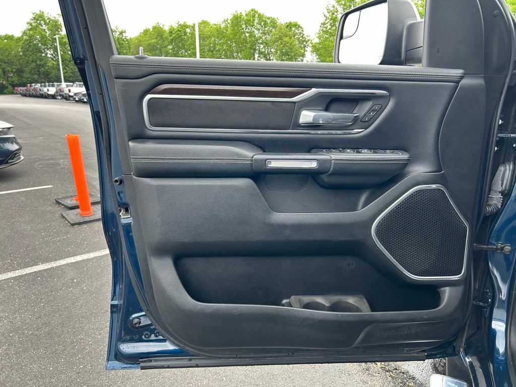 2022 RAM 1500 Laramie 17