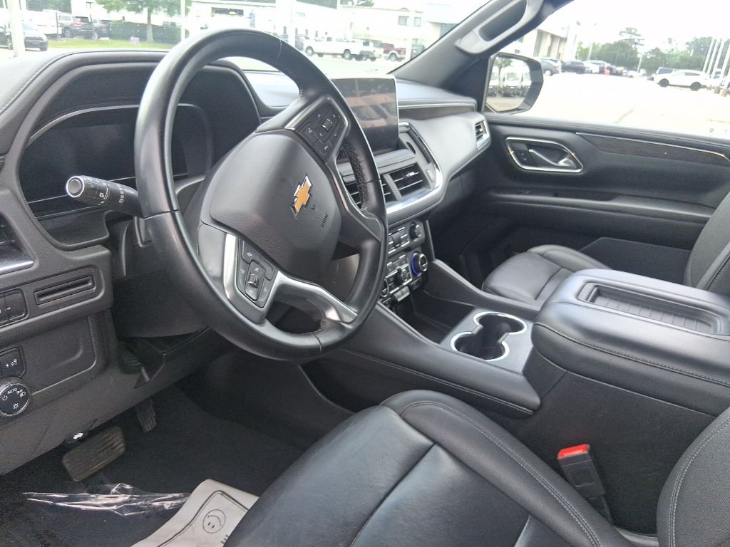 Used 2023 Green Chevrolet LT image 8