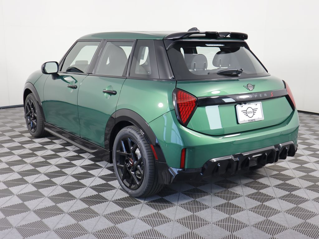 2025 MINI Cooper S 7