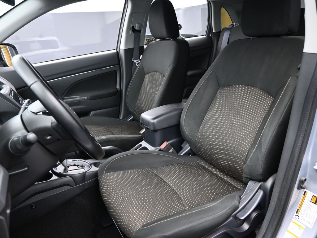 2016 Mitsubishi Outlander Sport 2.4 ES