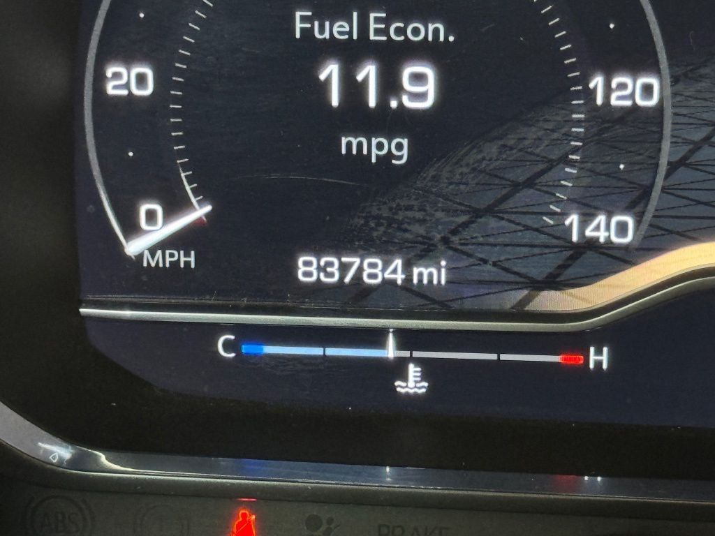 2022 GMC Yukon AT4 White at DeMontrond Gulf Freeway