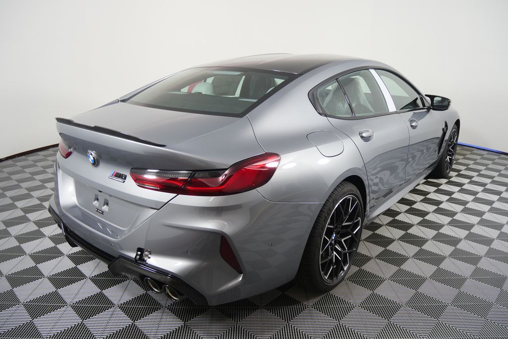 Thumbnail: 2025 BMW M8 - 4