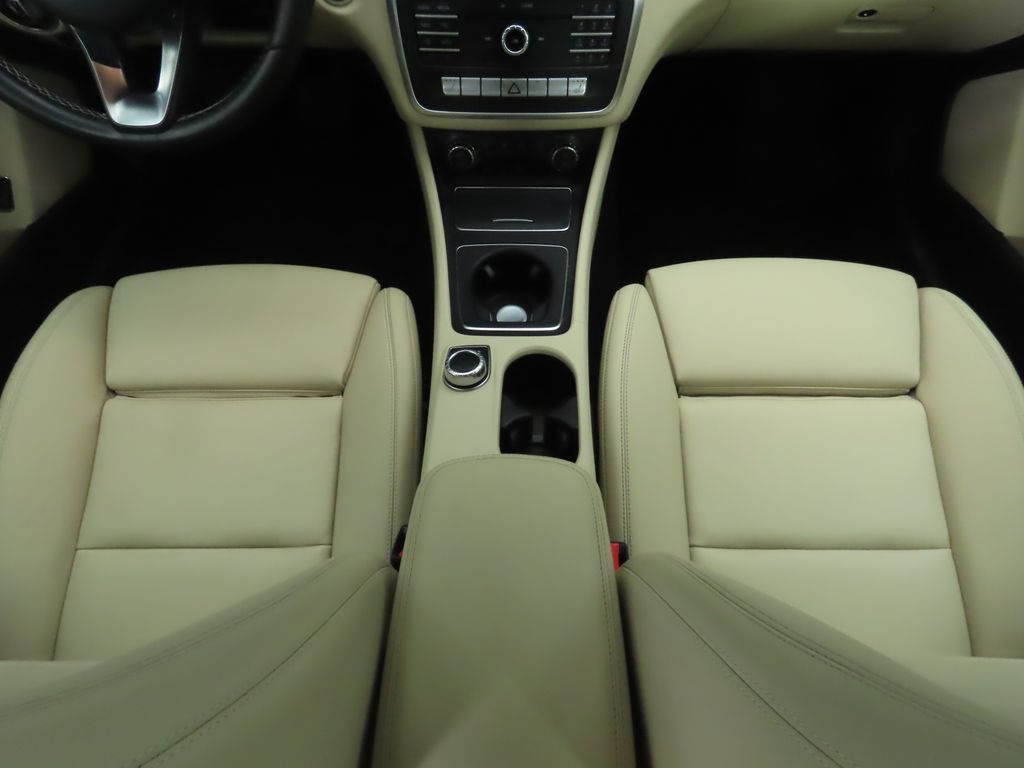 Thumbnail: 2019 Mercedes-Benz CLA - 19