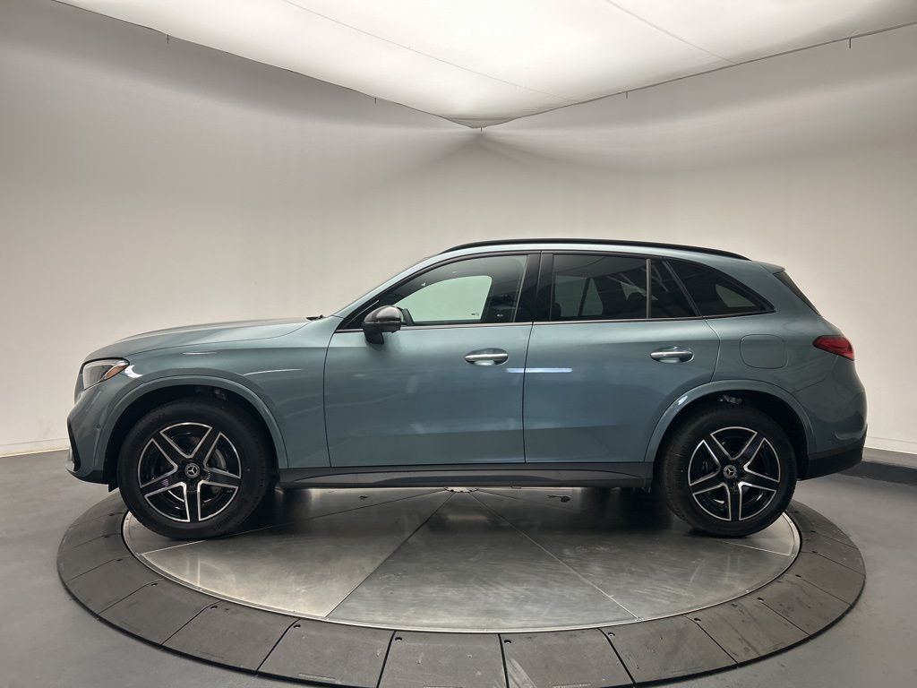 Thumbnail: 2026 Mercedes-Benz GLC - 4