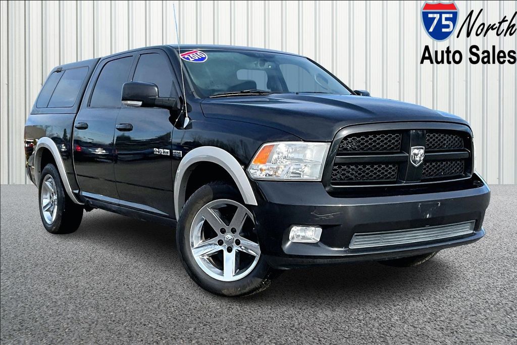 Brilliant Black Crystal Pearlcoat 2010 Dodge RAM 1500 Pickup Truck 5-Speed Automatic