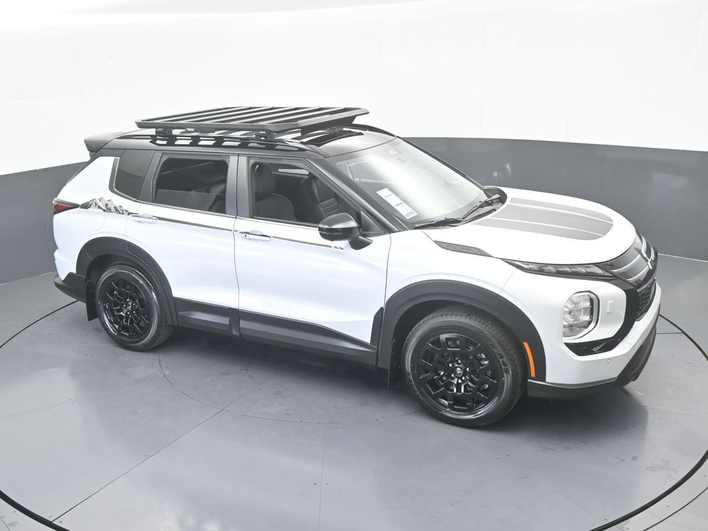 New 2026 White / Black Mitsubishi Trail Edition image 53