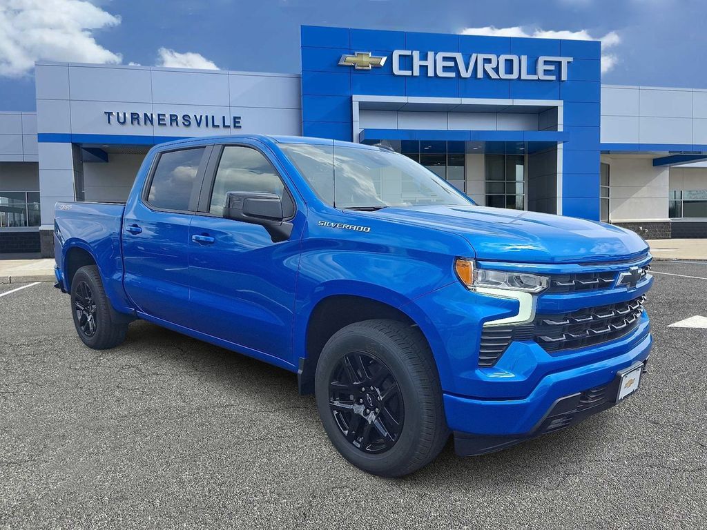2025 Chevrolet Silverado 1500 RST 2