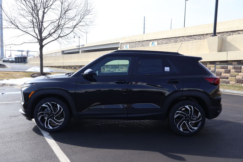 Thumbnail: 2026 Chevrolet TrailBlazer - 4