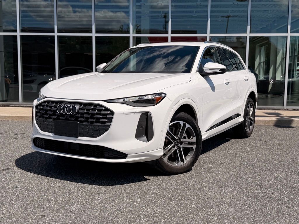 Arkona White 2025 Audi Q5 SUV / Crossover All-Wheel Drive 7-Speed Automatic