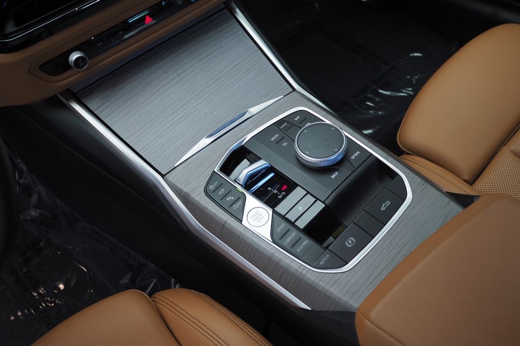Thumbnail: 2025 BMW 4 Series - 19