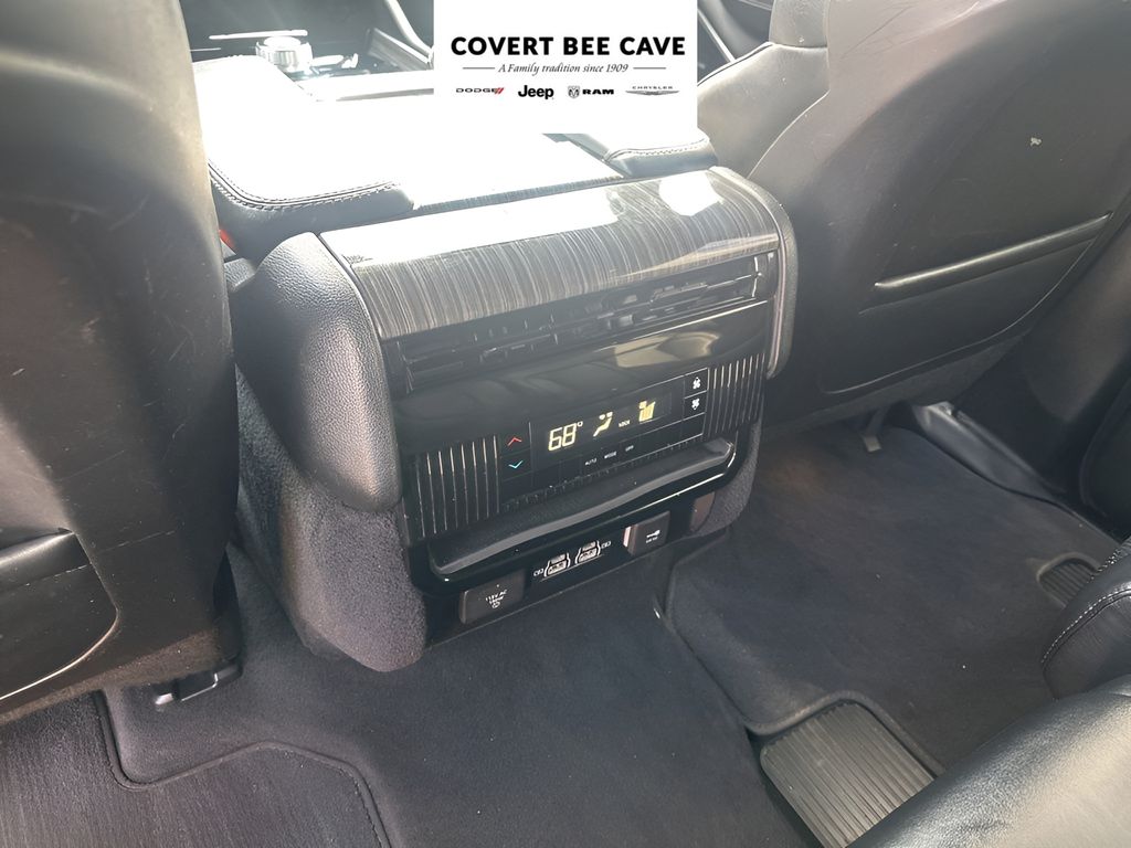 Used Car 2022 Jeep Wagoneer  Series Ii For Sale Under $35,000 In Austin, Texas