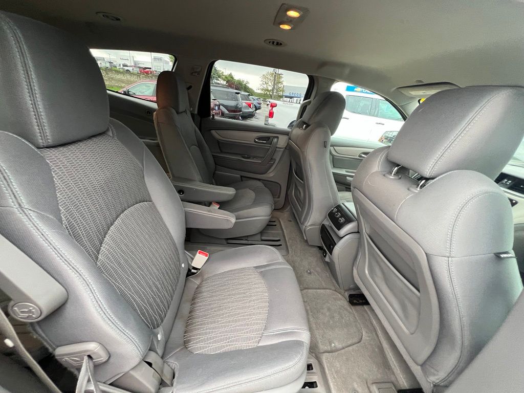 Used 2017 Chevrolet Traverse SUV
