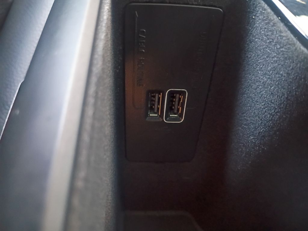 Used Car 2018 Volvo S90  T5 Momentum For Sale Under $15,000 In Austin, Texas