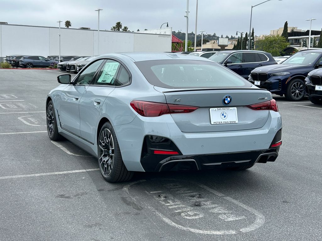 2025 BMW i4 eDrive40 3