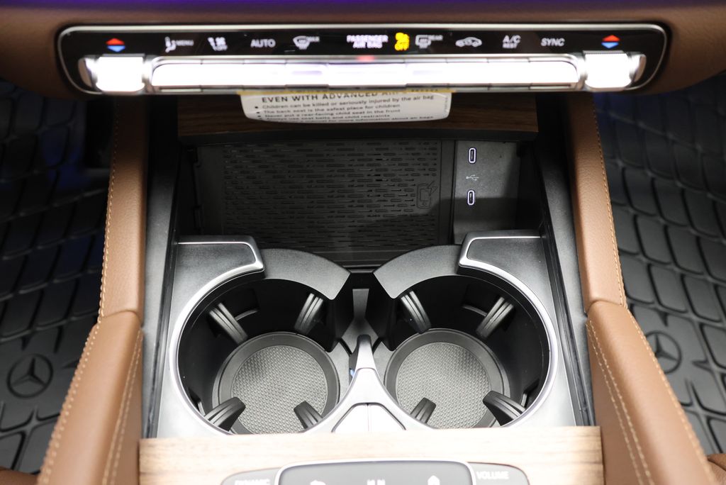 Thumbnail: 2026 Mercedes-Benz GLE - 28