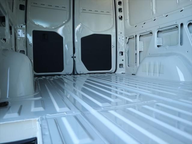 Thumbnail: 2026 Mercedes-Benz Sprinter - 26