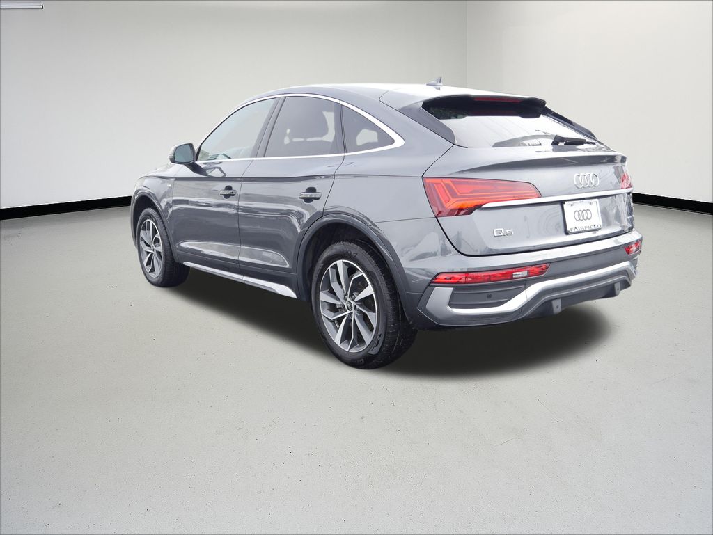 Thumbnail: 2023 Audi Q5 - 3