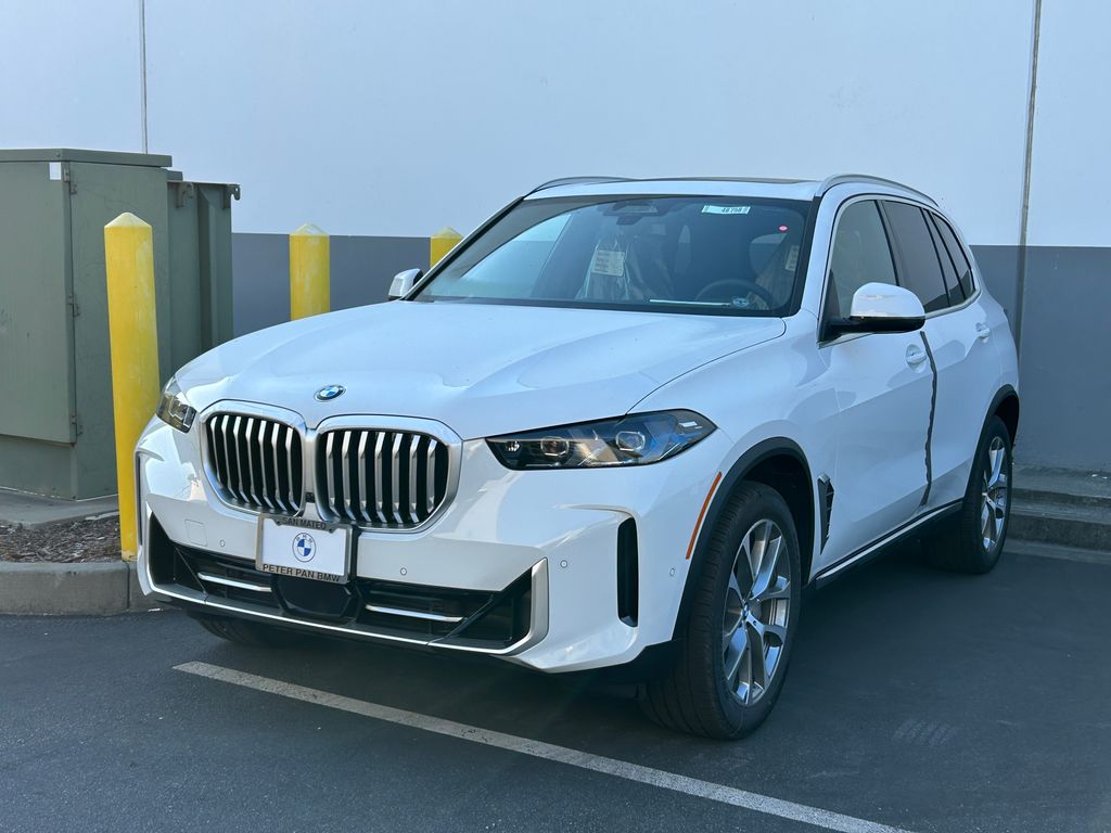 Thumbnail: 2026 BMW X5 - 2
