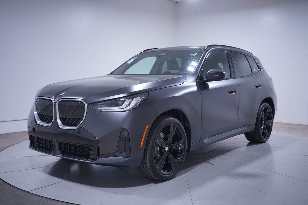 Thumbnail: 2026 BMW X3 - 1