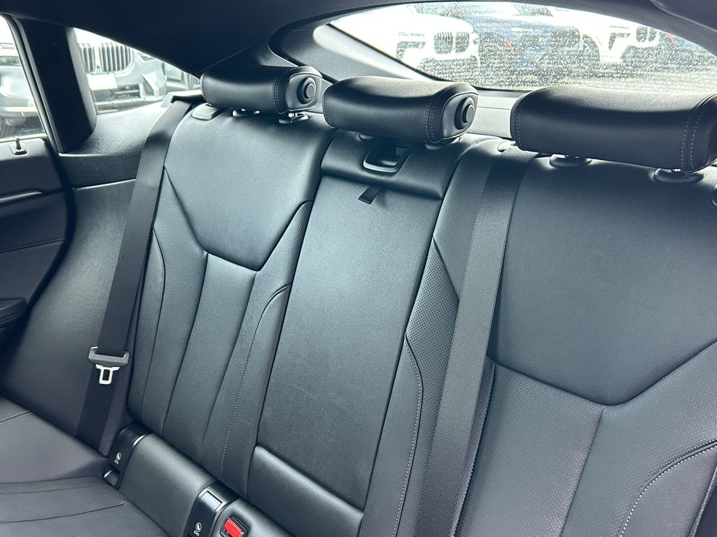 Thumbnail: 2025 BMW i4 - 32