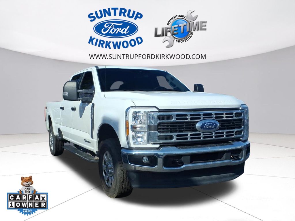 Oxford White 2024 Ford F-250 Super Duty XLT SuperCab 4WD Pickup Truck Four-Wheel Drive Automatic