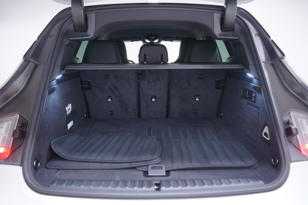 Thumbnail: 2026 BMW iX - 21