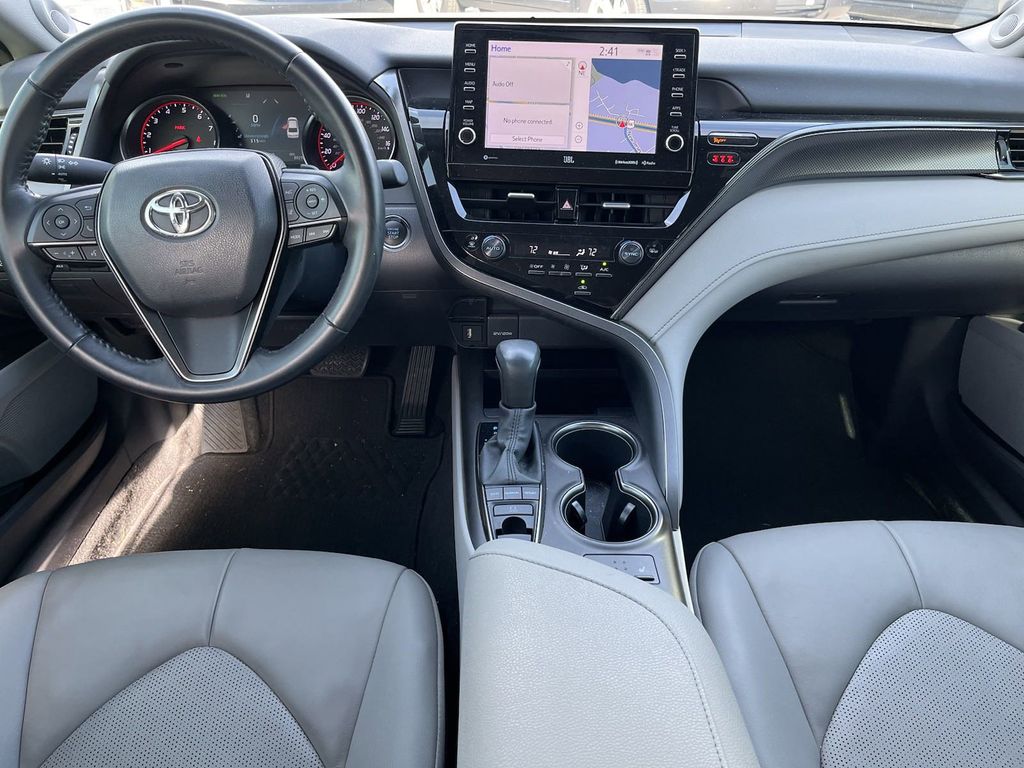 2021 Toyota Camry XSE 14