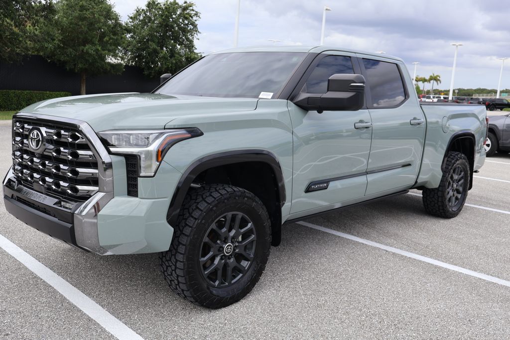Thumbnail: 2024 Toyota Tundra - 2