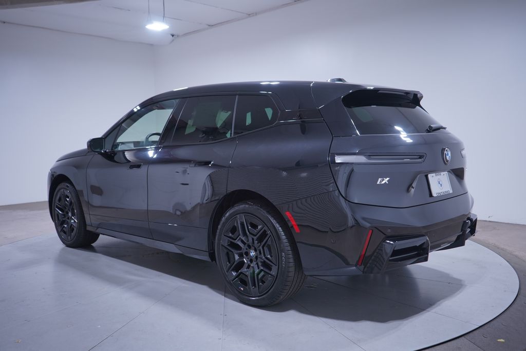 Thumbnail: 2026 BMW iX - 3