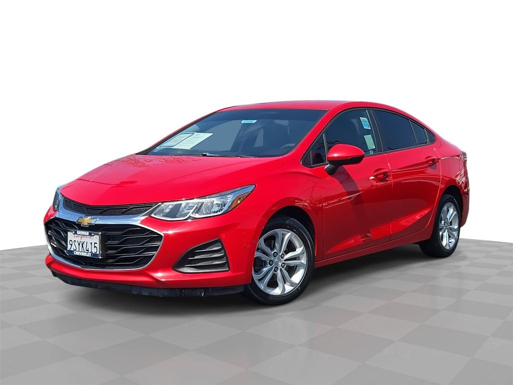 Red 2019 Chevrolet Cruze Sedan Front-Wheel Drive 6-Speed Automatic