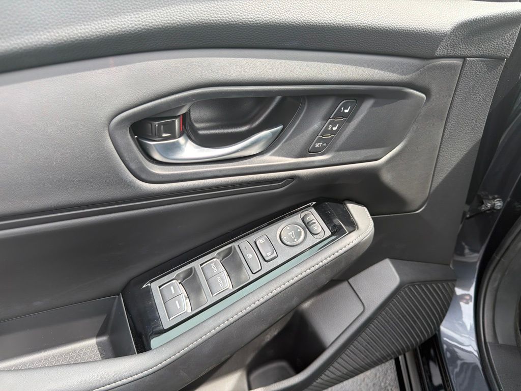 Thumbnail: 2025 Honda Accord - 26
