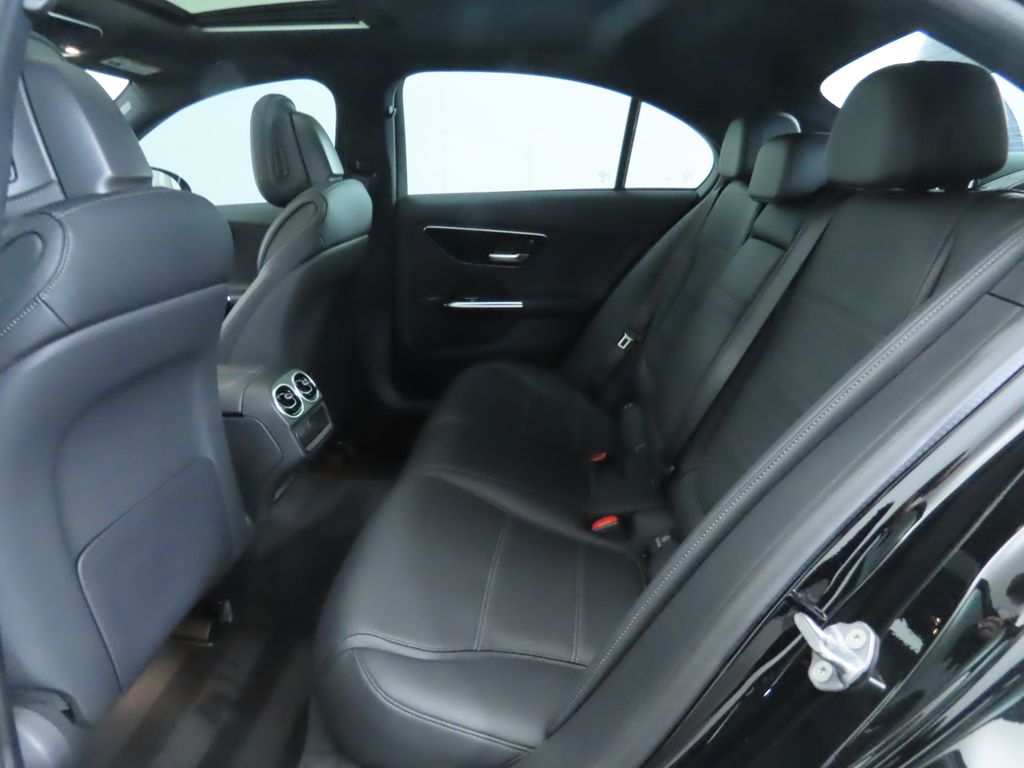 Thumbnail: 2023 Mercedes-Benz C-Class - 21