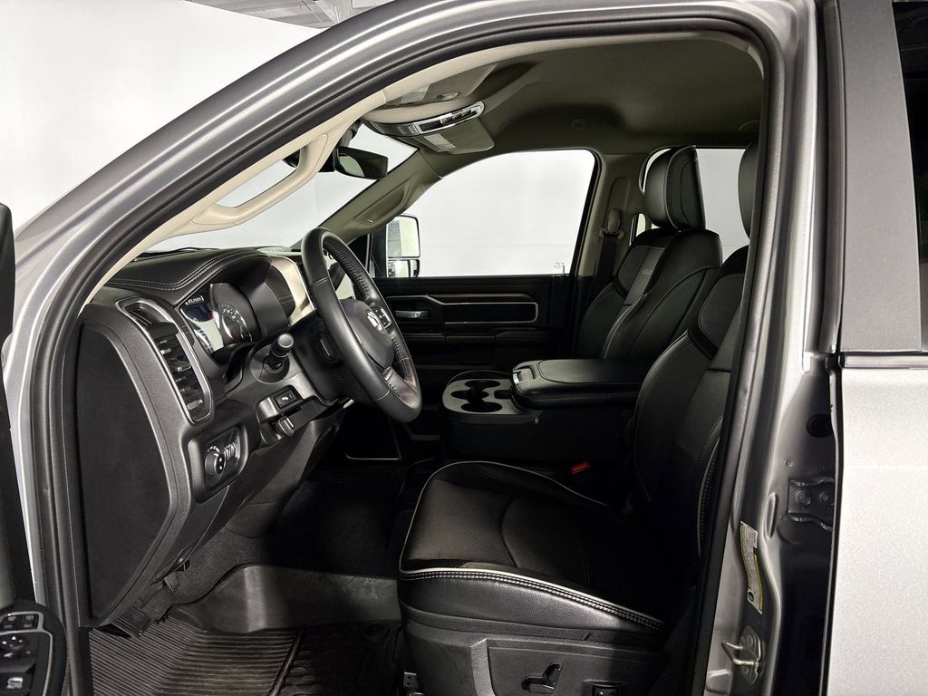 2024 Ram 3500 Laramie