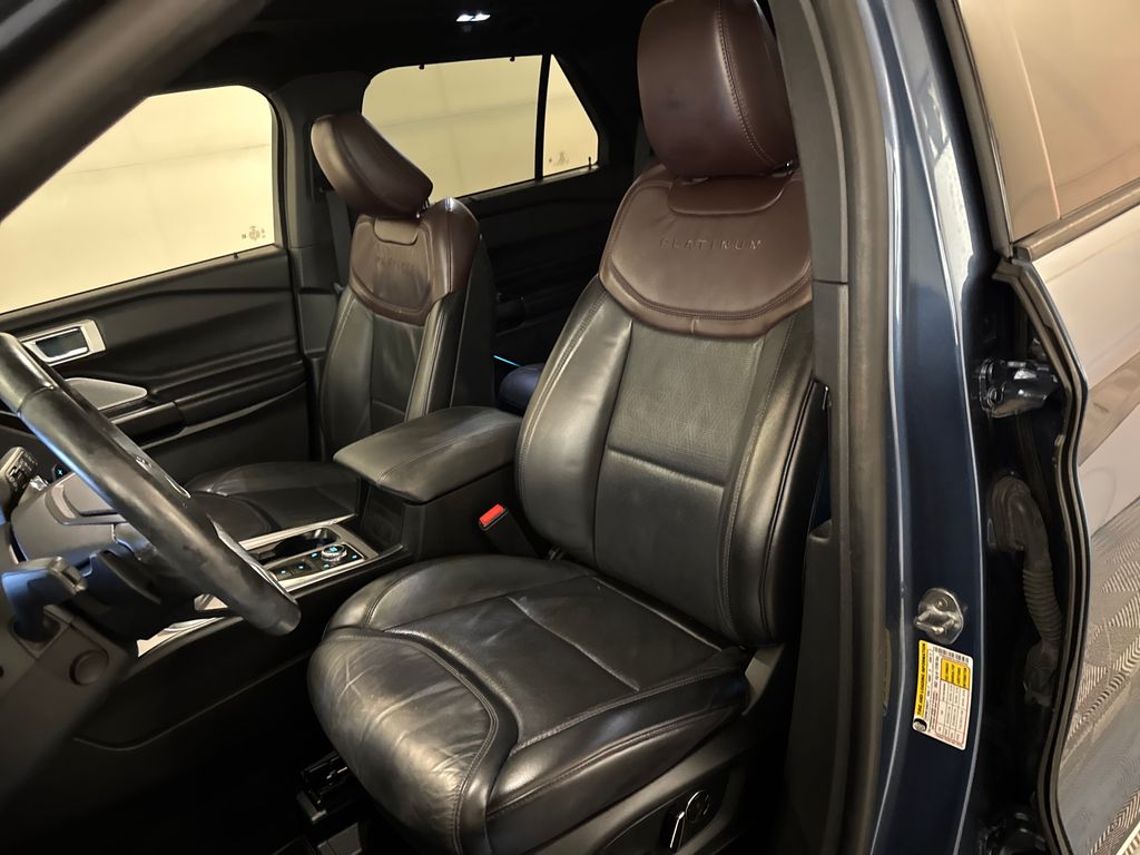 Certified Used 2020 Blue Ford Platinum image 18