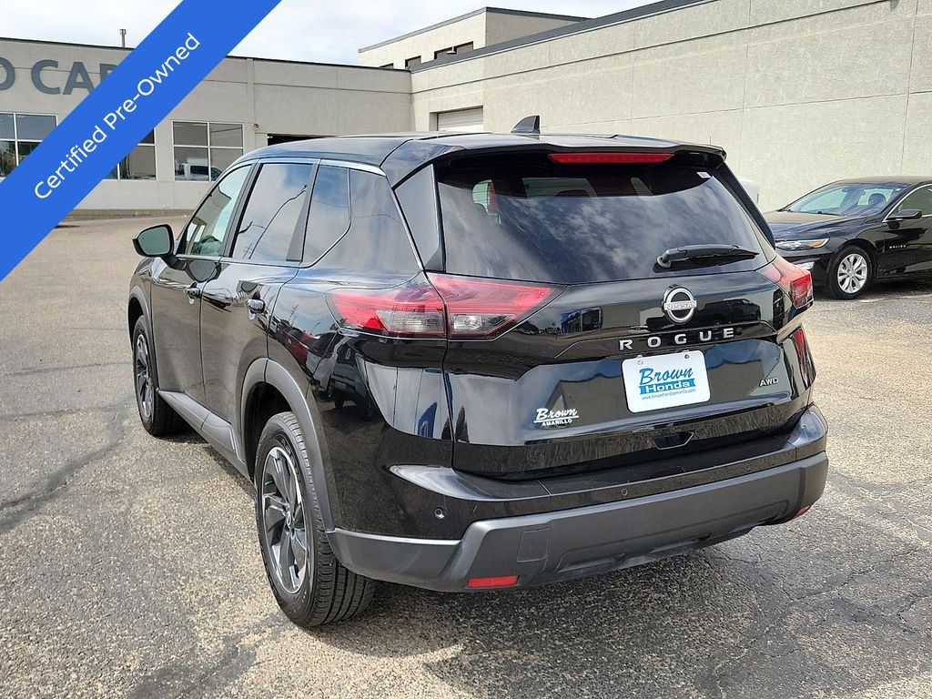 2025 Nissan Rogue SV - 7