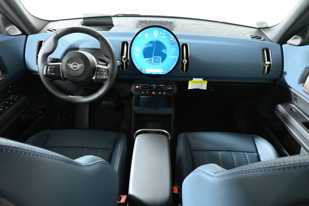 Thumbnail: 2025 MINI Cooper Countryman - 4