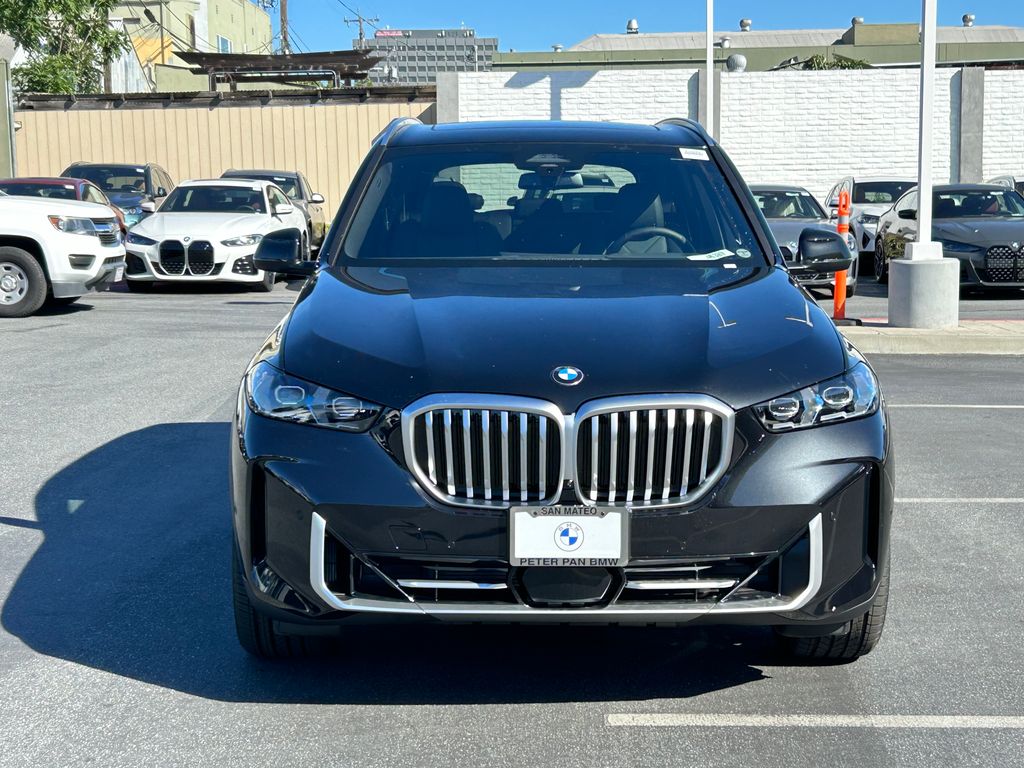 2025 BMW X5 xDrive40i 8