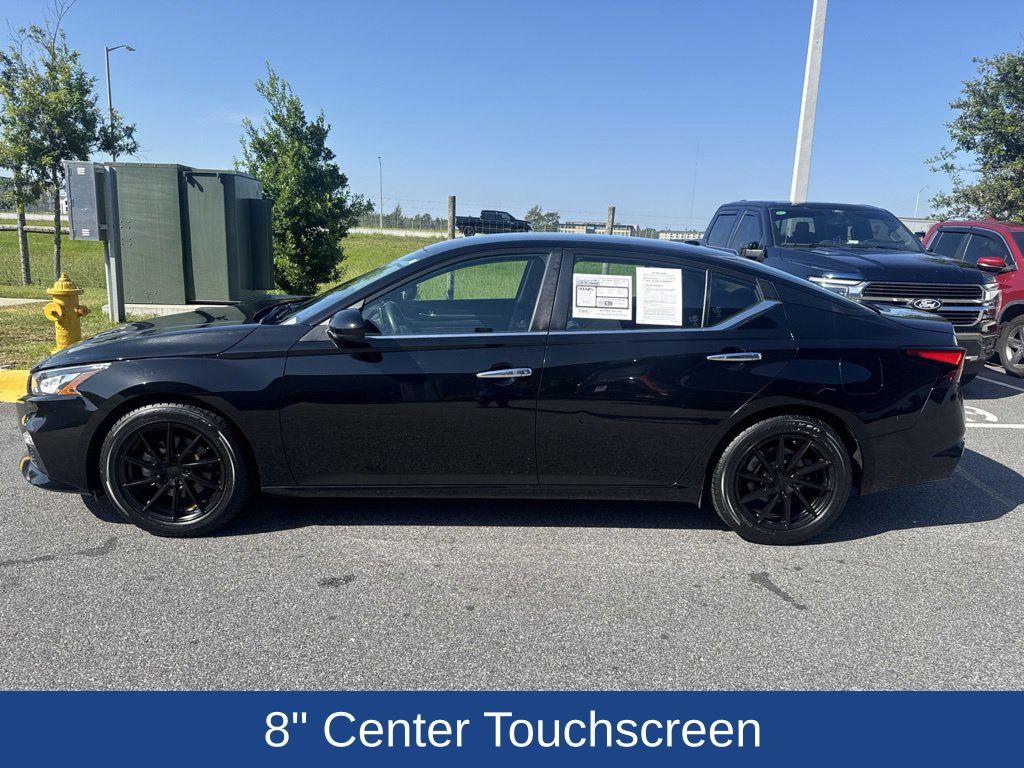 2021 Nissan Altima SV FWD
