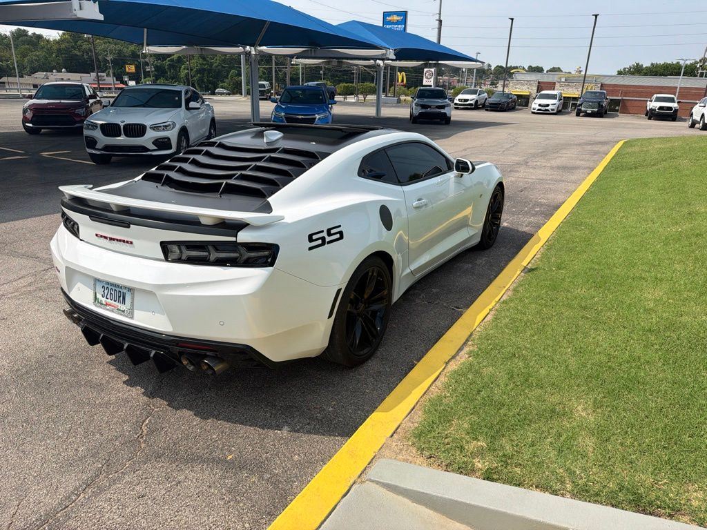 2016 Chevrolet Camaro 2SS Coupe RWD