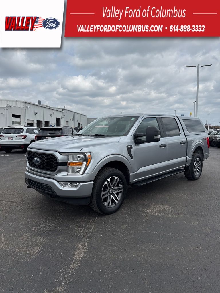 Iconic Silver Metallic 2022 Ford F-150 XL SuperCrew 4WD Pickup Truck Four-Wheel Drive Automatic