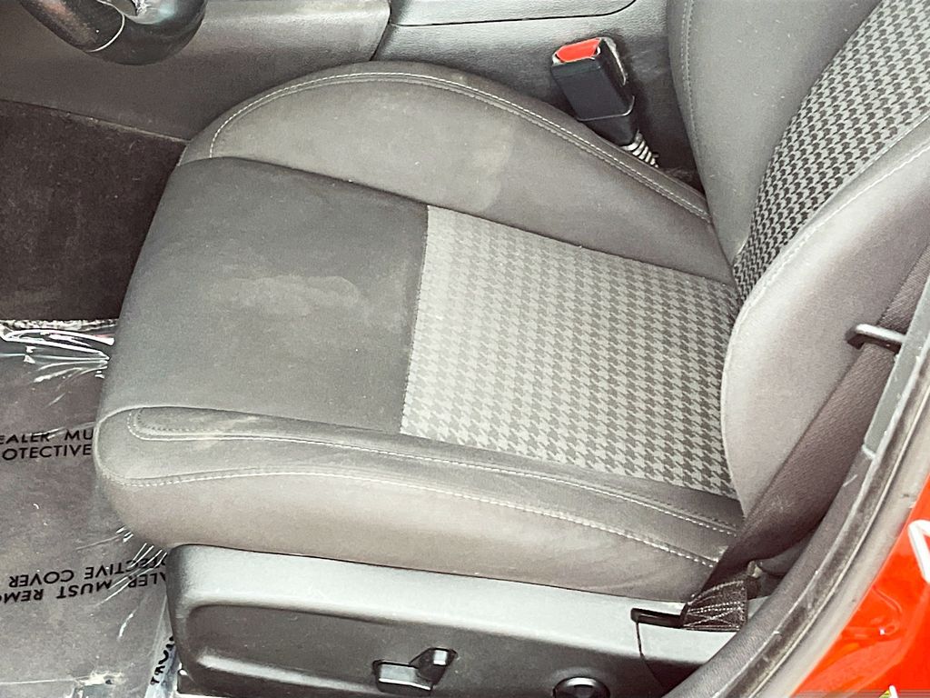 Used 2019 Orange Dodge R/T Scat Pack image 19