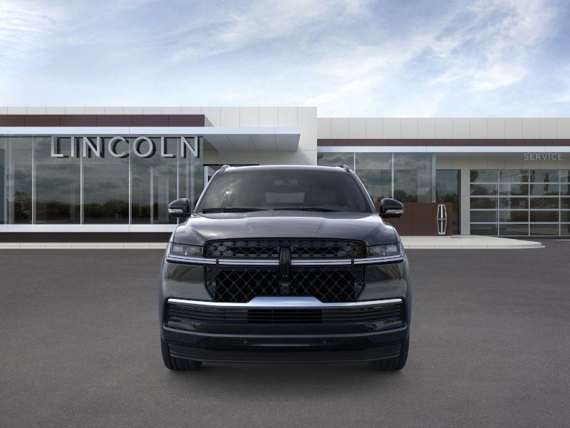 Thumbnail: 2025 Lincoln Navigator - 6