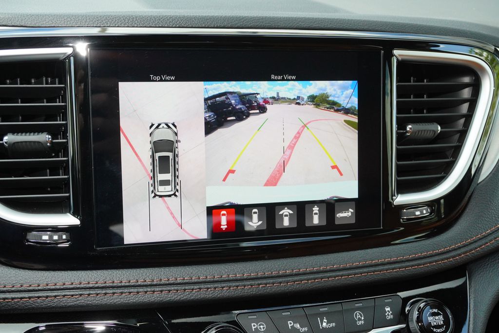 Used Car 2024 Chrysler Pacifica  Pinnacle For Sale Under $50,000 In Weatherford, Texas