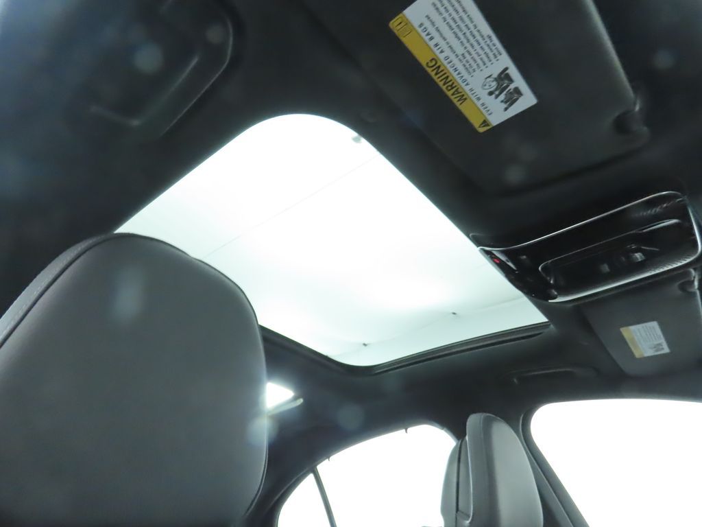 Thumbnail: 2026 Mercedes-Benz E-Class - 20