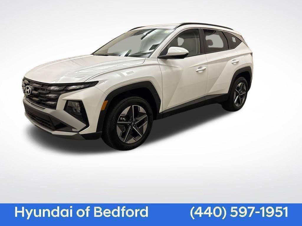 White Pearl 2026 Hyundai Tucson SUV / Crossover All-Wheel Drive 8-Speed Automatic